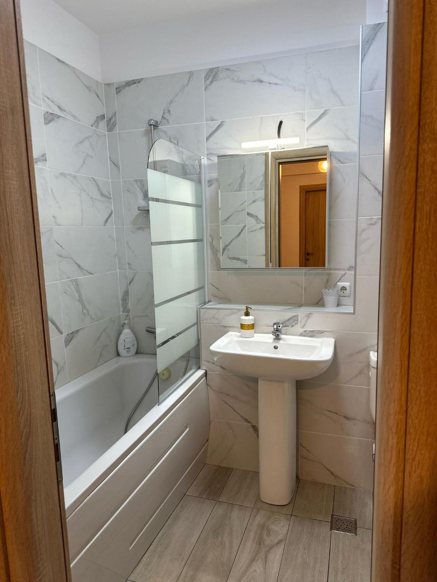 Alex Mnl Lux Apartment 2 Free Parking Bukarest Exterior foto
